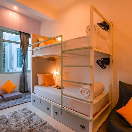 Zostel Rishikesh, Laxman Jhula Hostel Exterior photo