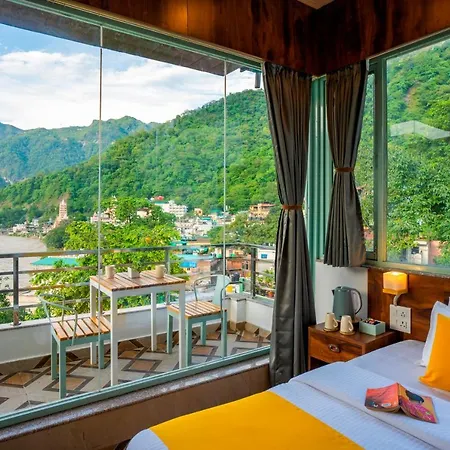 Zostel Rishikesh, Laxman Jhula Hostel Exterior photo